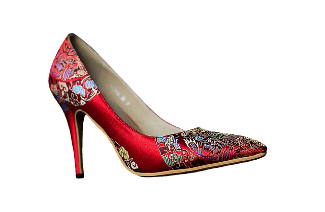 high-heeled-shoes